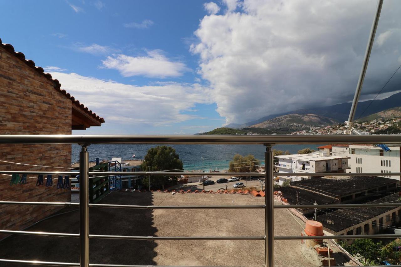 Rooms With View Himare Exterior photo