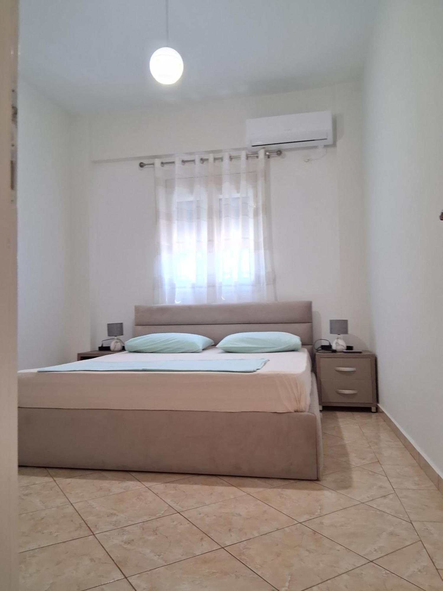 Rooms With View Himare Room photo