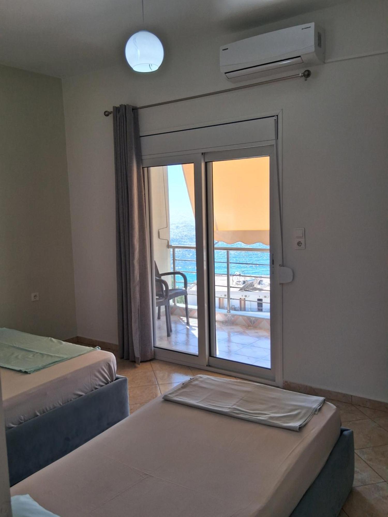 Rooms With View Himare Room photo